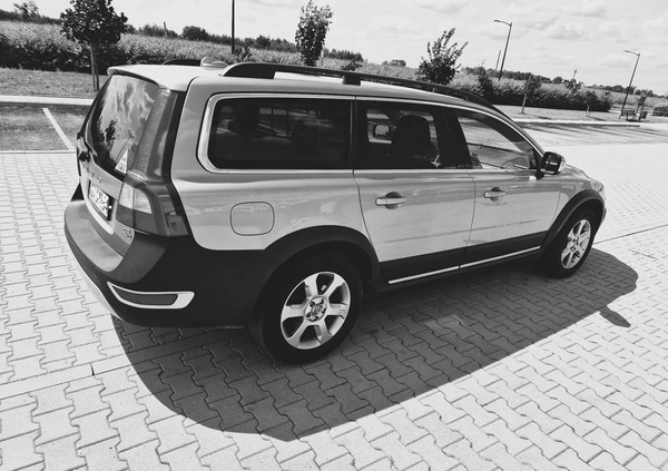 Volvo XC 70 cena 29900 przebieg: 369500, rok produkcji 2009 z Wrocław małe 56